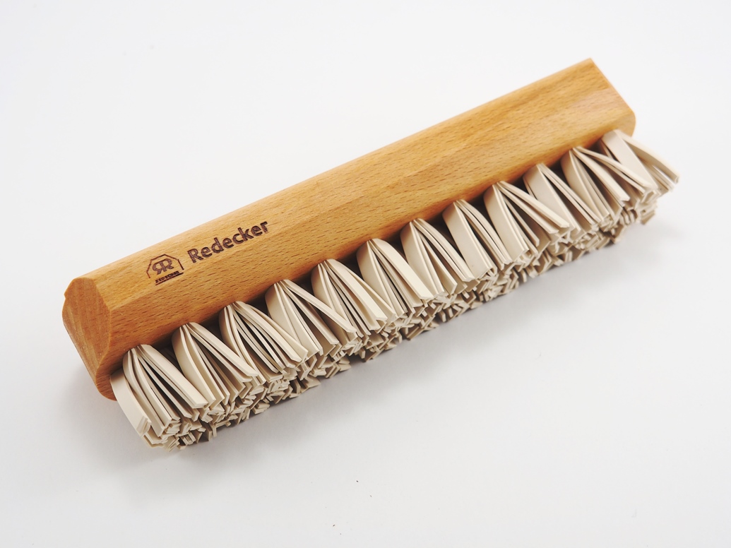 Brosse poils d'animaux GM - Au Sanglier de Russie