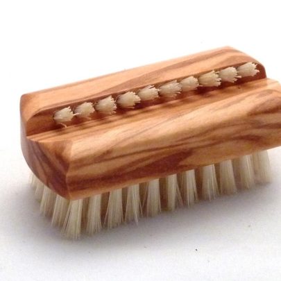 Brosse à ongles olivier