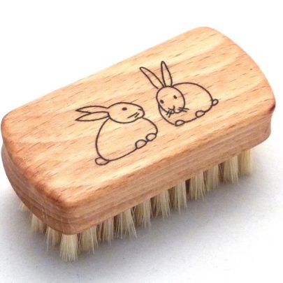 Brosse à ongles enfant